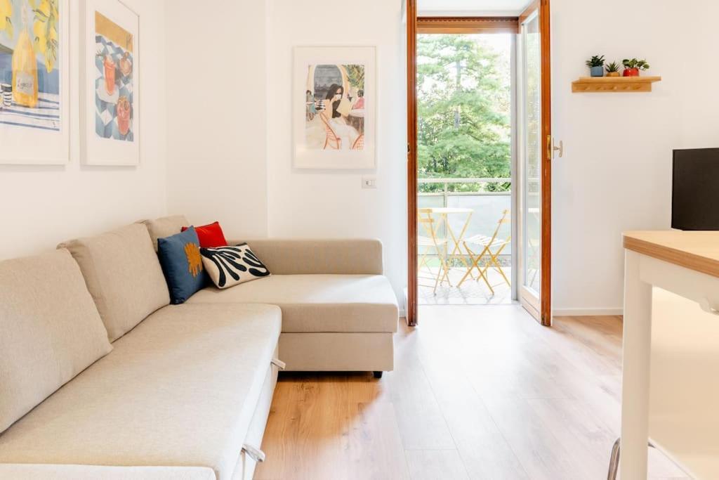 Luxury 1 Bedroom Apartment, Close To San Siro, Fiera And 10 Min Metro To Duomo Milano Exteriör bild